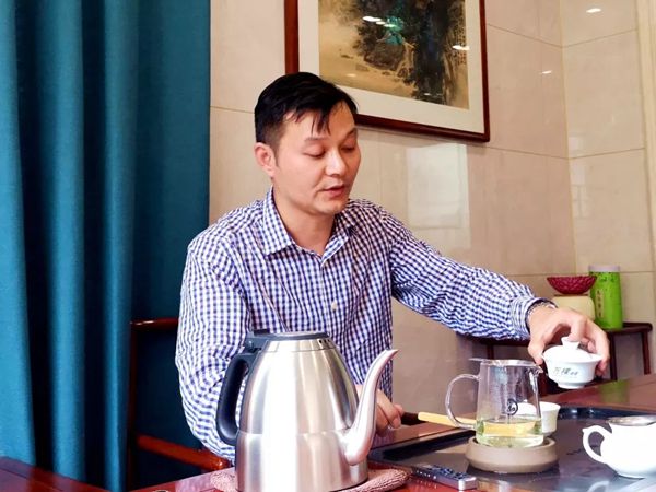 天骄御峰装修业主向总